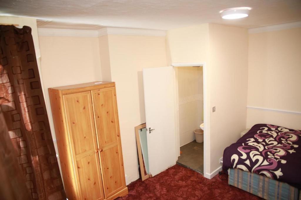 Congress Road Abbeywood Apartment Abbey Wood Bagian luar foto
