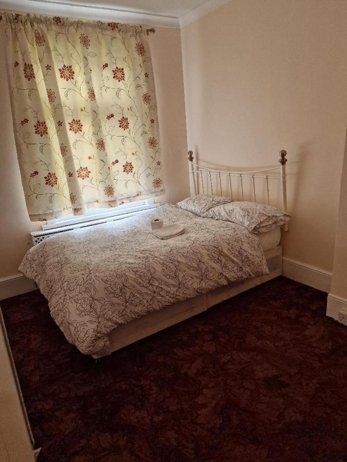Congress Road Abbeywood Apartment Abbey Wood Bagian luar foto
